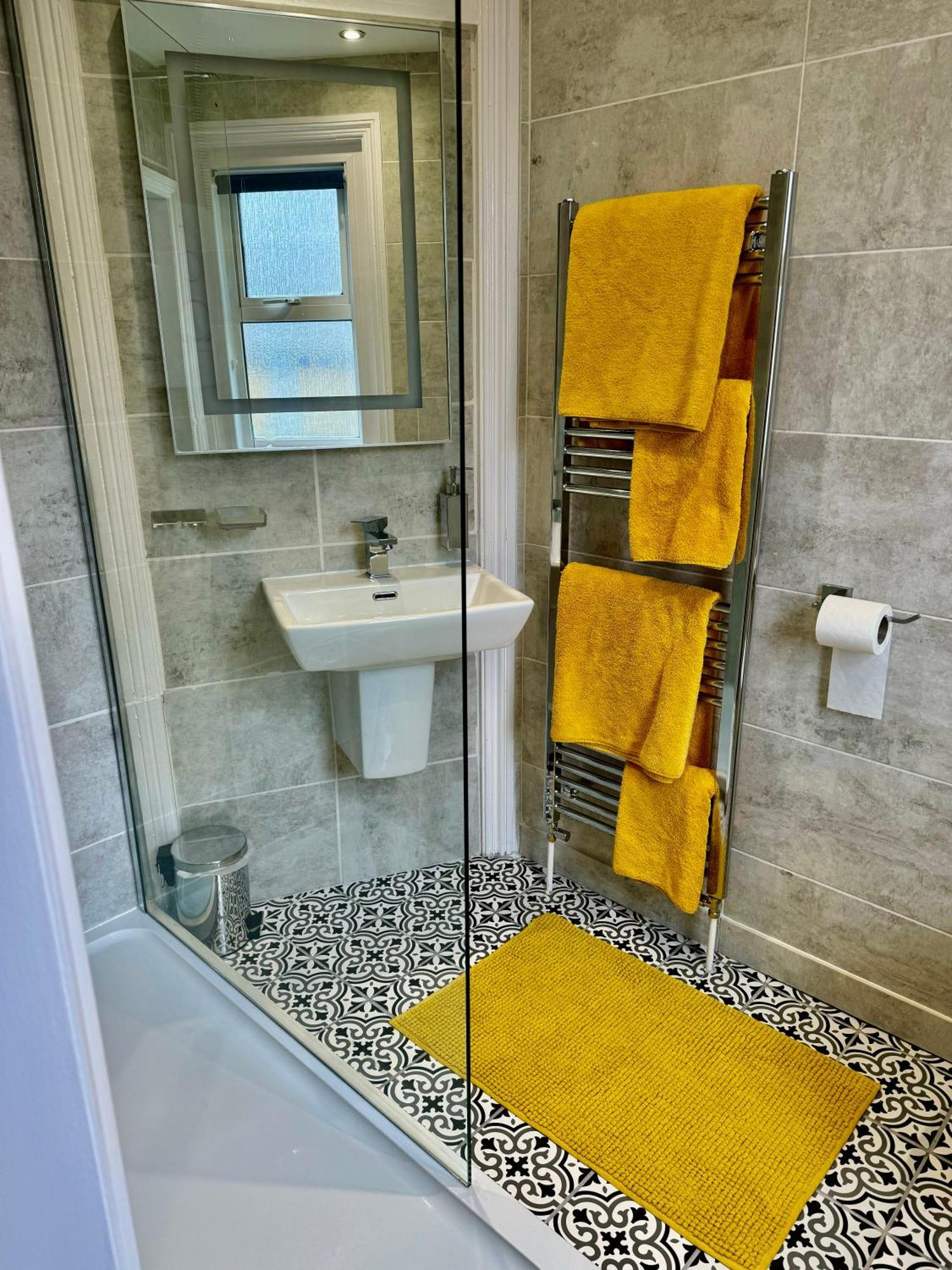 Pierremont En-Suite Rooms Broadstairs Bagian luar foto